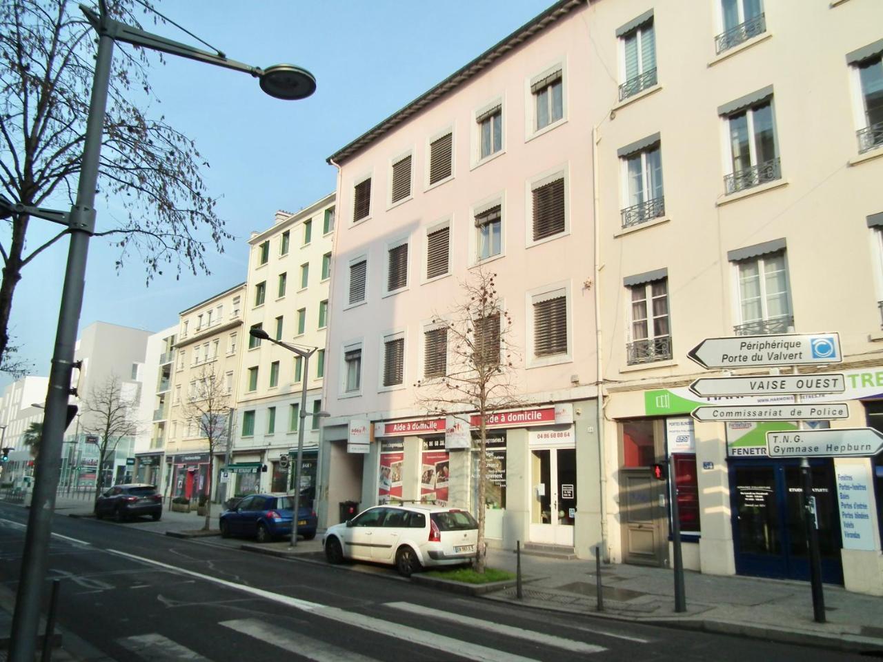 Apartmán Le 9Eme- Metro Valmy-Homalyon Exteriér fotografie